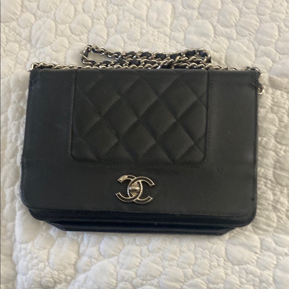 Chic Black Quilted Chain Bag - Picture 5 of 10